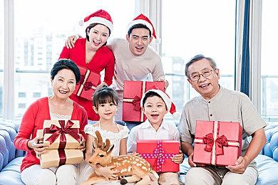 暴雪原班人马新作《无主星渊》公布 飞船团队PvP射击游戏